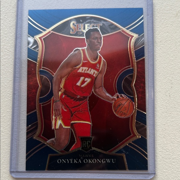 Panini Other - Onyeka parallel Select Basketball Trading Card